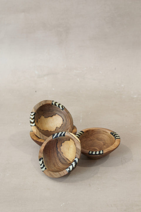 Wooden dish with inlay| WD01