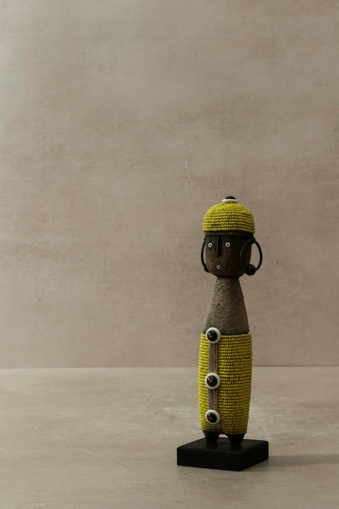 Poupée Namji - Jaune 129.3