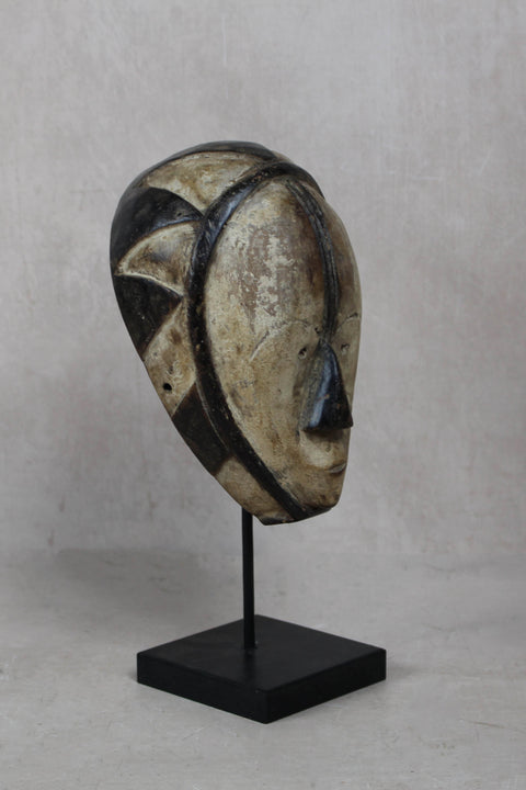 Hand Carved Fang African mask small - 204.2