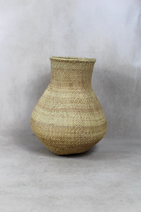 Garlic Gourd woven basket - Zimbabwe - 18.2