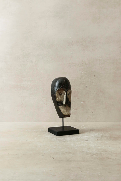 Hand carved African mask small - 60.42