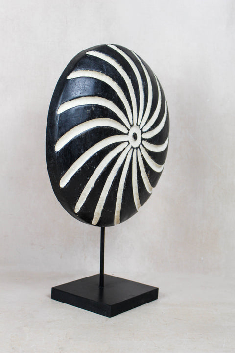 Cameroon Shield Round - 160.10