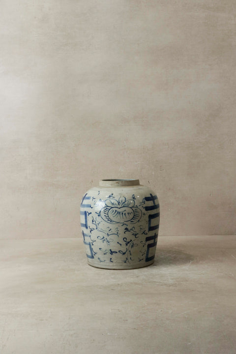 Pot en porcelaine bleu et blanc ancien n° 4