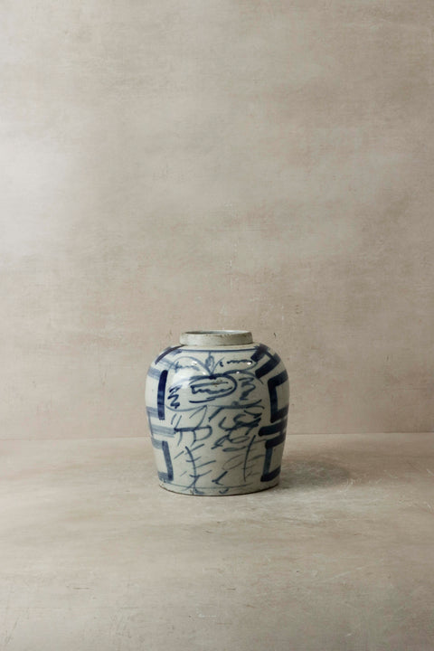 Pot en porcelaine bleu et blanc ancien n° 5