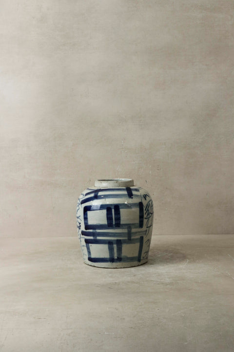 Pot en porcelaine bleu et blanc ancien n° 5