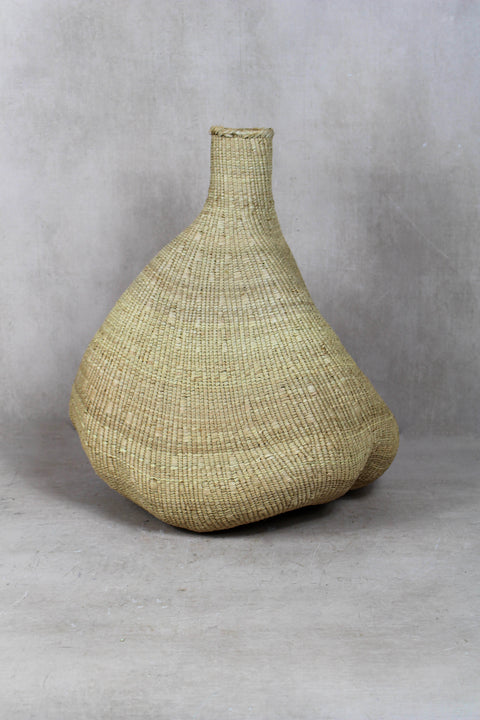 Garlic Gourd woven basket - Zimbabwe - 18.9