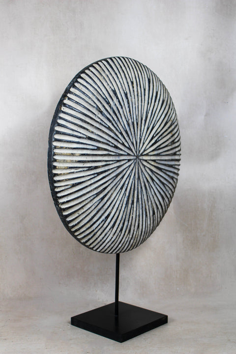 Cameroon Shield Round - 161.3