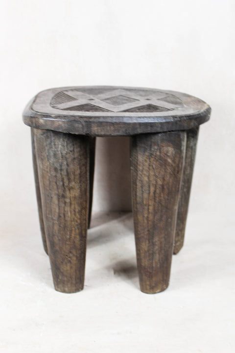 Nupe Table/Stool- 40.11