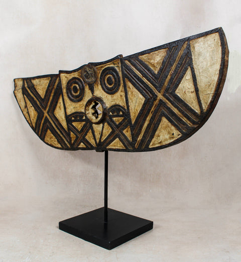 Butterfly Bwa Mask - Burkina Faso 129.1