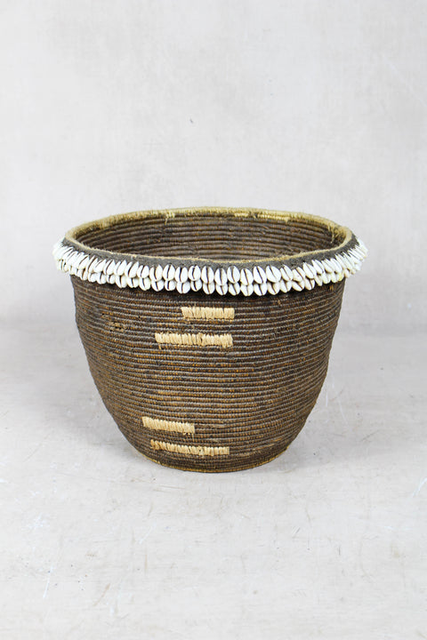 Vintage Tutsi Basket - Rwanda - with Cowrie shells - 106.8