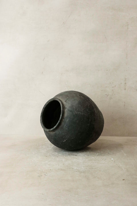 Vintage Dark Pot n° 32