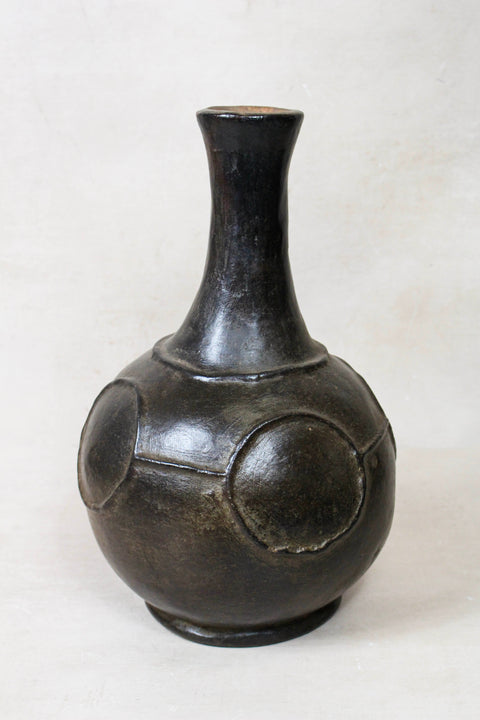 Mangbetu Clay Vase - 229.4