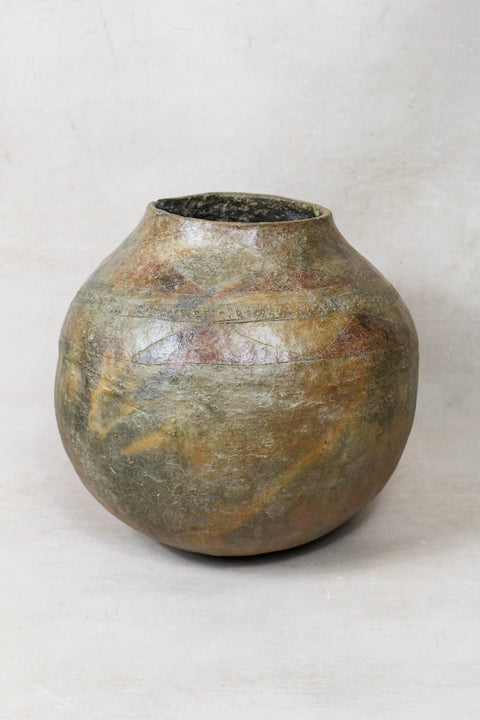 Vintage Shona Pot - 61.1