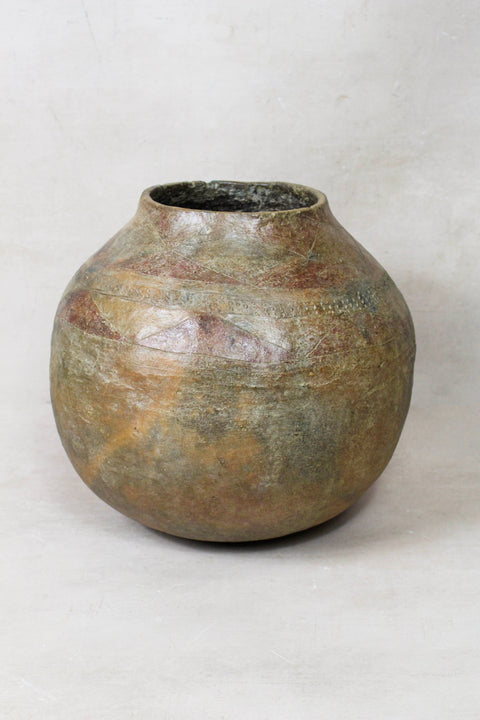 Vintage Shona Pot - 61.1