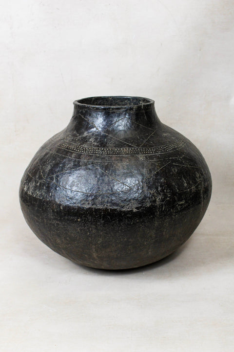 Vintage Shona Pot 61.4