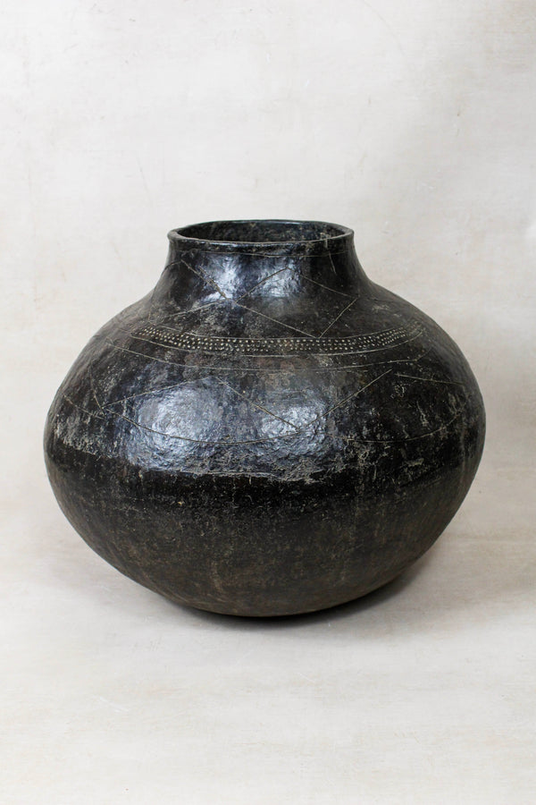 Vintage Shona Pot 61.4