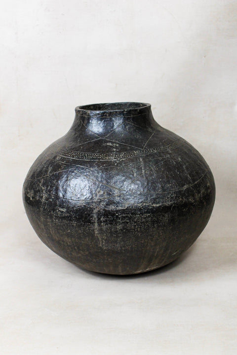 Vintage Shona Pot 61.4