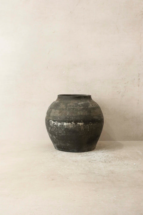Vintage Dark Pot n° 47
