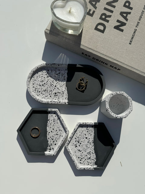4 Piece Set - Oreo Split