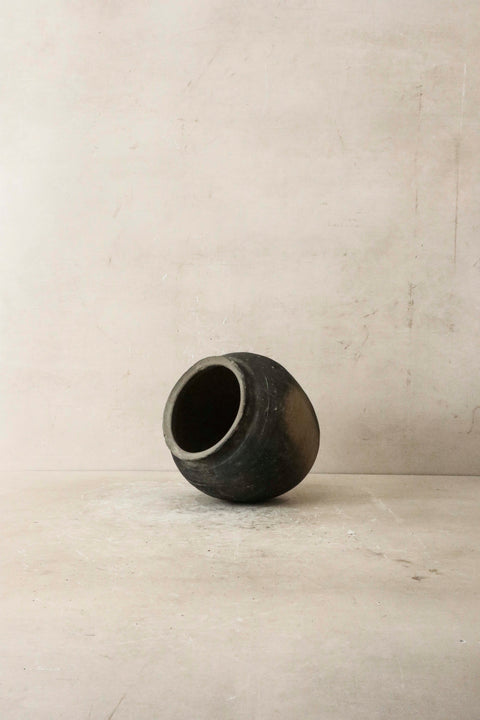 Vintage Dark Pot n° 50