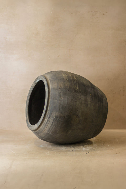 Vintage Dark Pot - Nr. 54
