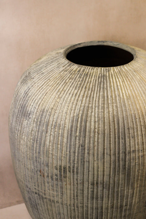 Pot indonésien XL rustique en grès brun émaillé n° 32