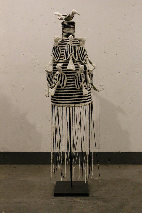 Yoruba Royal Crown Black & White - 15.3