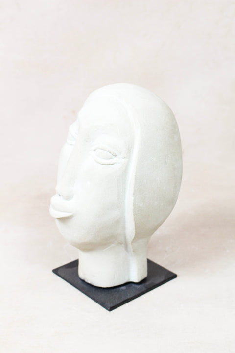 Stone head sculpture by Rizimu Chiwawa Zimbabwe 57.1