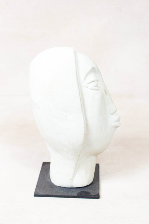 Stone head sculpture by Rizimu Chiwawa Zimbabwe 57.1