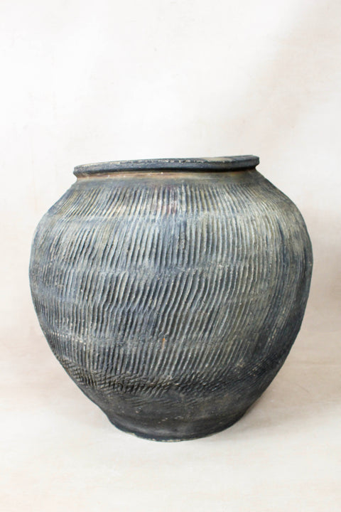 Vintage Textured Grey Pot - VT14