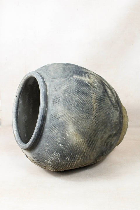 Vintage Textured Grey Pot - VT15