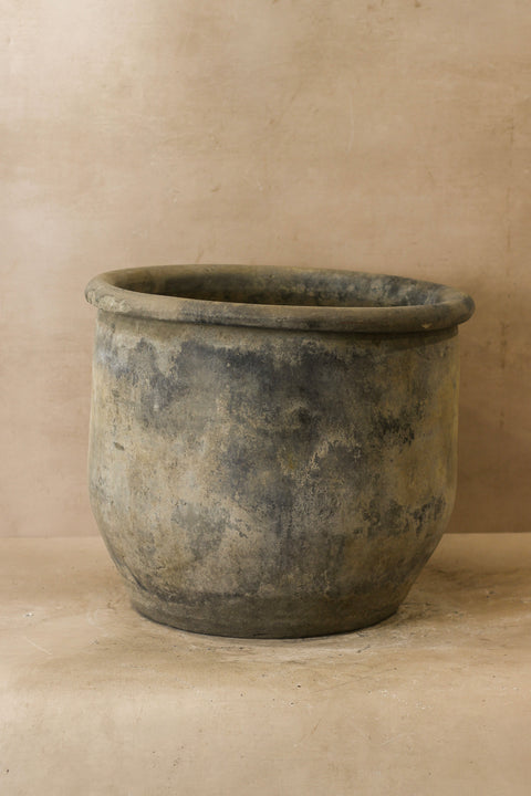 Grands pots asiatiques gris anciens - L005