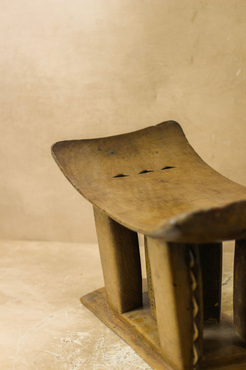 Ashanti Stool - 138.2
