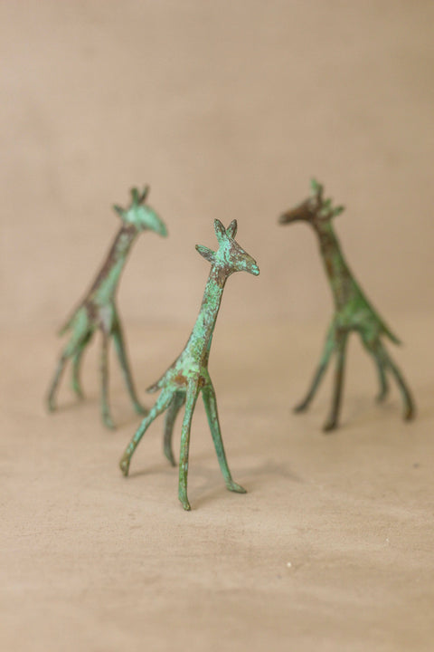 Girafe miniature touareg en bronze - 118