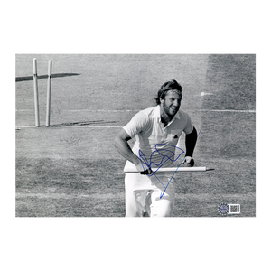 Ian Botham Signed 12x8 Photo