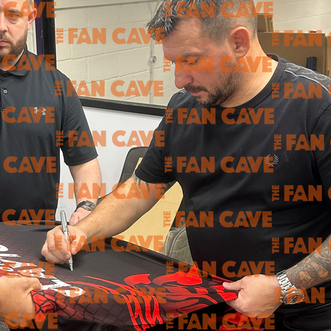 Jonny Clayton Signed Shirt Elite Frame