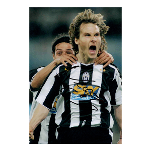 Pavel Nedvěd Signed 12x8 Photo