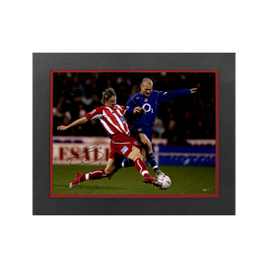 Phil Jagielka Signed Sheffield United 16x12 Image Deluxe Mount