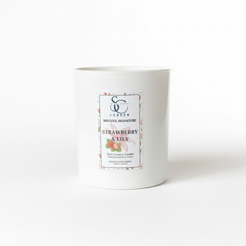 Strawberry & Lily – Luxury Soy Candle (30cl) Classic Look