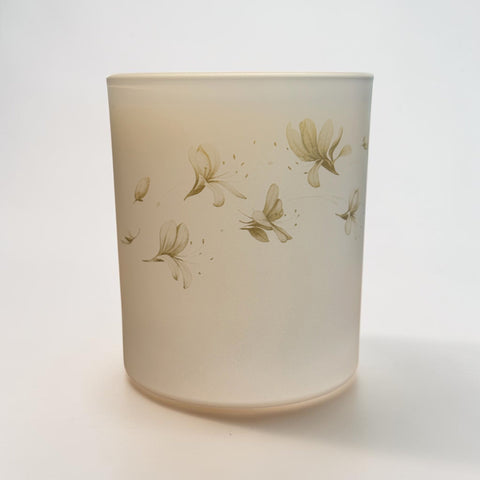 Honeysuckle & Sandalwood – Luxury Soy Candle (30cl)