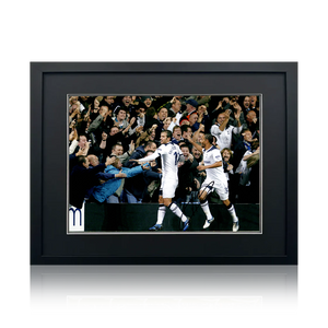 Rafael van der Vaart Signed Tottenham Hotspur Image Deluxe Mount Frame