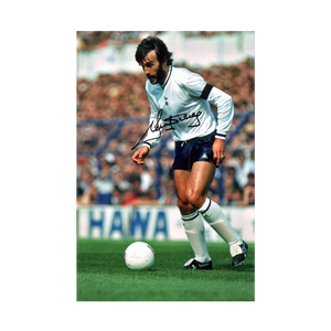 Ricardo Villa Signed 12x8 Image