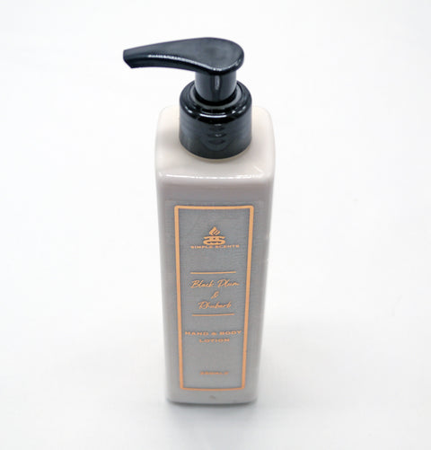 Simple Scents Hand- und Körperlotion Schwarze Pflaume &amp; Rhabarber 250 ml