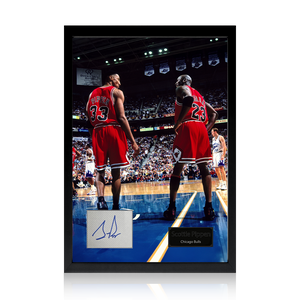 Scottie Pippen Signed Index Card Iconic Frame