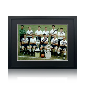 Tottenham Hotspur 1961 Squad Signed By 8 Image 5 Deluxe Mount Frame