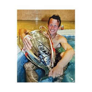 Teddy Sheringham Signed Manchester United 10x8 Photo 3