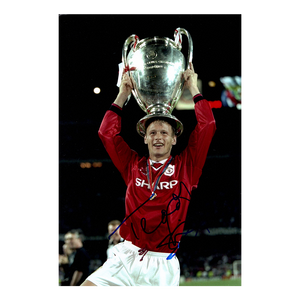 Teddy Sheringham Signed 12x8 Image