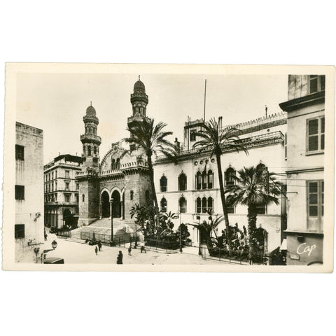 Alger, Algeria - Façade of the Cathedral and Governor's Palace Postcard