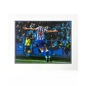 Bailey-Tye Cadamarteri Signed Sheffield Wednesday Deluxe Mount