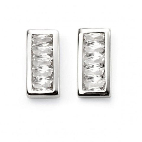 Boucles d'oreilles puces en argent sterling serties de zirconiums cubiques, modèle E5555C